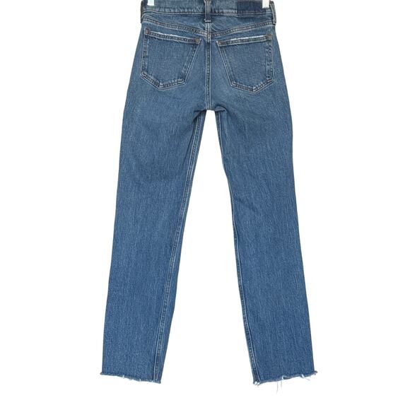Abercrombie & Fitch Women’s The 90’s Straight Mid-Rise Jean Size 24/00 Short - Picture 4 of 11
